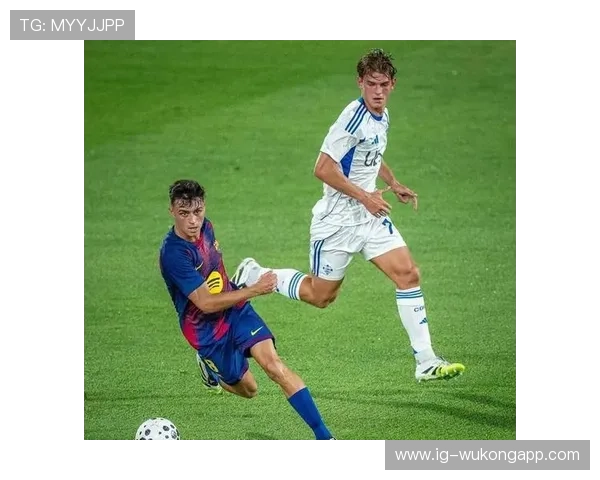 佩德里 vs 哈维：控球风格与中场组织逻辑差异