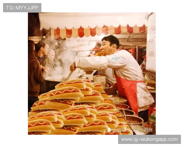 全红婵回家路上还在啃苹果，这届顶流冠军怎么连零食都省着吃？