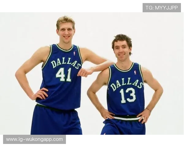 两届MVP纳什挡拆对比保罗：无球与外线更致命