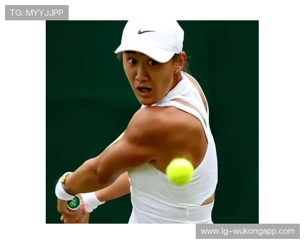 张帅的包包又重到让助理怀疑人生了吧？